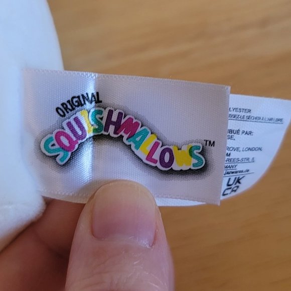 Squishmallows Mystery Capsule 2022 4inch Gabby the Yeti - Picture 4 of 6